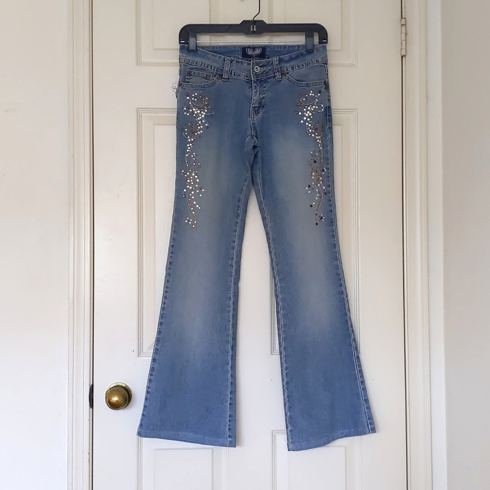 Angels Multicolor Embroidered Crystals and Sparkles Design Stretch Flare Jean.